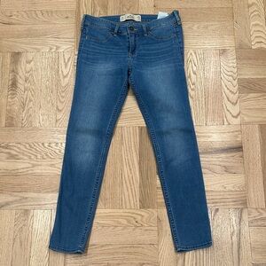 HOLLISTER Women's Blue Stretch Slim Jeans